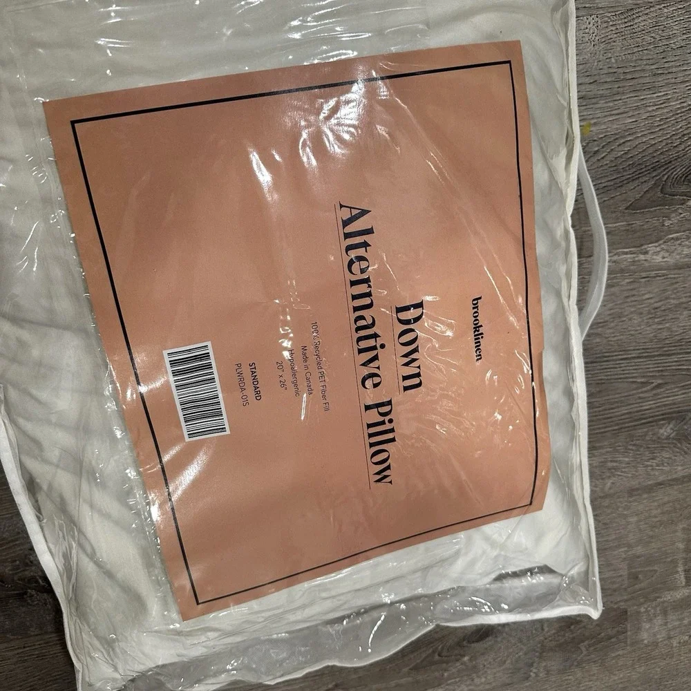 Brooklinen Down Alternative Pillow Standard‎ 20' X 26' Hypoallergenic White new